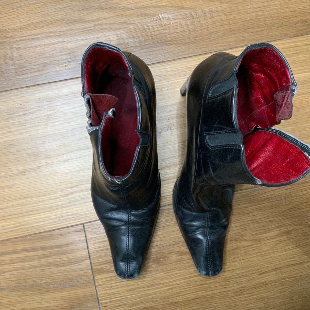 Donald J. Pliner Black Boots with Heels